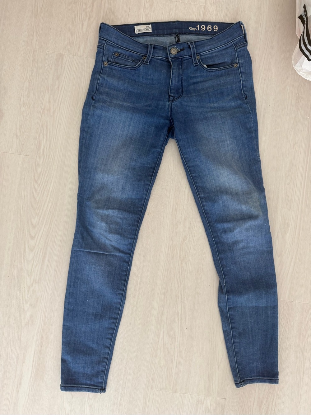 Gap 1969 Legging Jeans Medium Blue | Skinny Fit Ankle | Size 25 Short